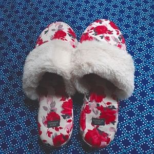Victoria Secret's Slippers